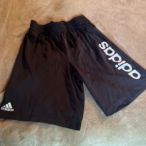 Boys Adidas shorts size M (10-12)